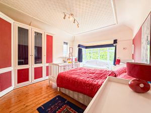 Photo 10- click for photo gallery